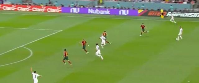 1669668164302049657.jpg 867587.jpg